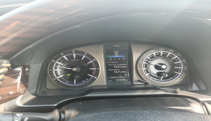 2022 Toyota Innova Crysta 2.7 ZX AT 7 STR, Petrol, Automatic, 31,058 km, interior