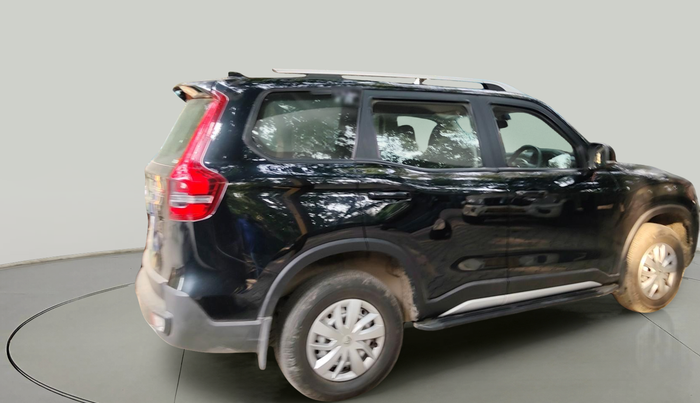 2024 Mahindra SCORPIO-N Z2 PETROL MT 7 STR, Petrol, Manual, 16,754 km, exterior