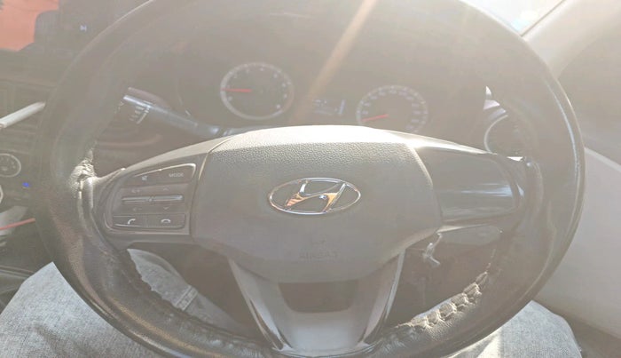 2020 Hyundai AURA S 1.2, Petrol, Manual, 60,883 km, interior