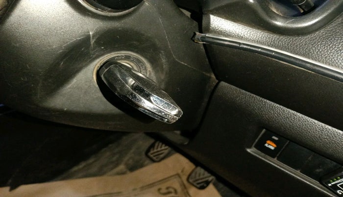 2018 Maruti Swift LXI, Petrol, Manual, 88,941 km, interior