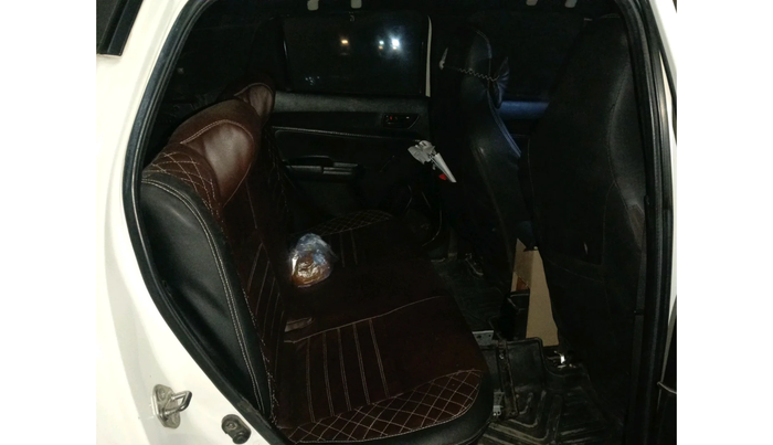 2018 Maruti Swift LXI, Petrol, Manual, 88,941 km, interior