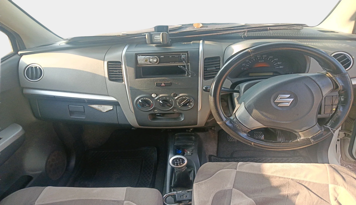 2010 Maruti Wagon R 1.0 LXI CNG, Petrol, Manual, 1,07,902 km, interior