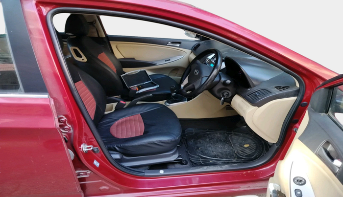 2015 Hyundai Verna FLUIDIC 4S 1.4 VTVT, Petrol, Manual, 23,848 km, interior