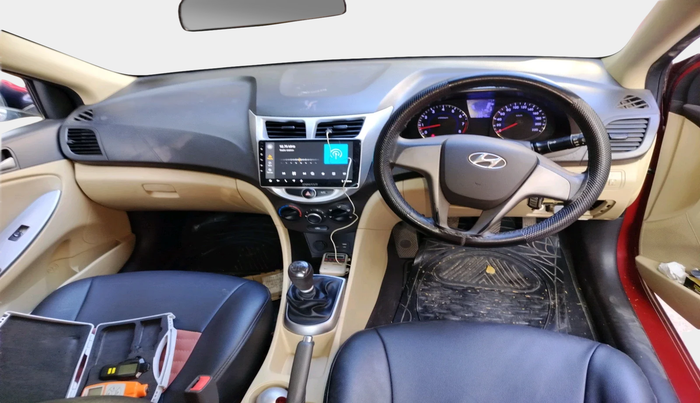 2015 Hyundai Verna FLUIDIC 4S 1.4 VTVT, Petrol, Manual, 23,848 km, interior