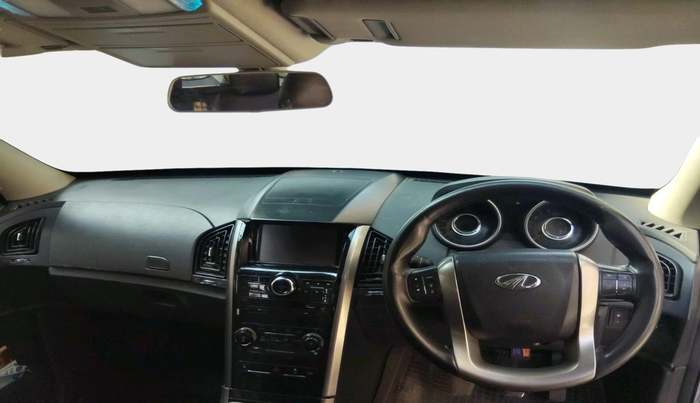 2018 Mahindra XUV500 W7, Diesel, Manual, 75,919 km, interior