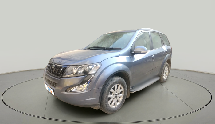 2016 Mahindra XUV500 W10 AT 1.99, Diesel, Automatic, 1,61,406 km, exterior