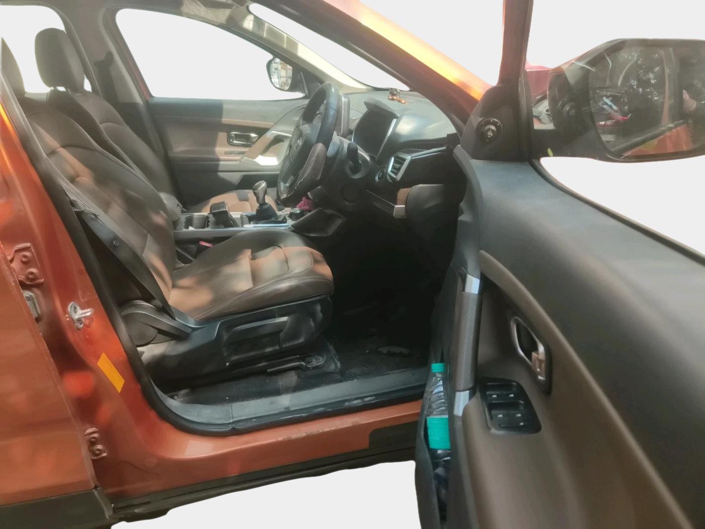 2019 Tata Harrier XZ 2.0L, Diesel, Manual, 60,353 km, interior
