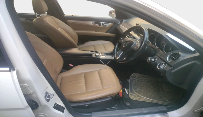 2012 Mercedes Benz C Class 200 CGI AVANTGARDE, Petrol, Automatic, 65,636 km, interior