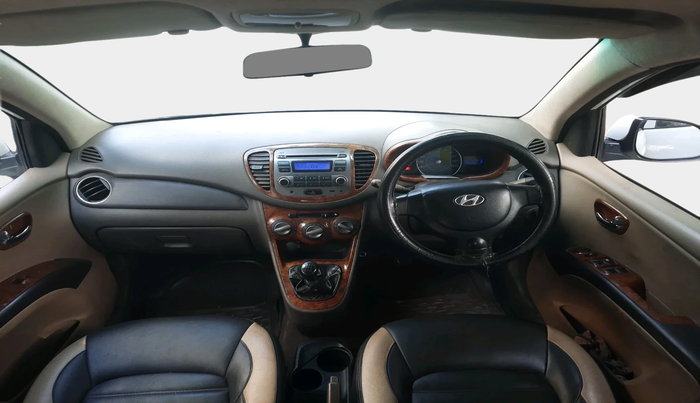 2011 Hyundai i10 MAGNA 1.2, Petrol, Manual, 2,26,648 km, interior