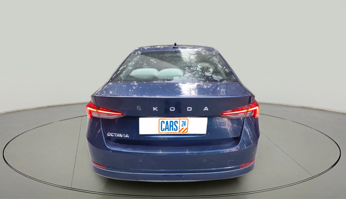 2022 Skoda Octavia STYLE 2.0, Petrol, Automatic, 11,333 km, exterior