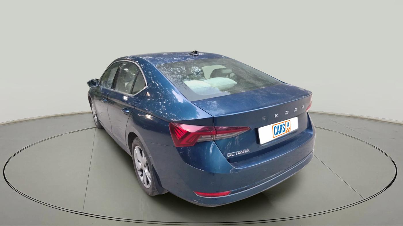 2022 Skoda Octavia STYLE 2.0, Petrol, Automatic, 11,333 km, exterior