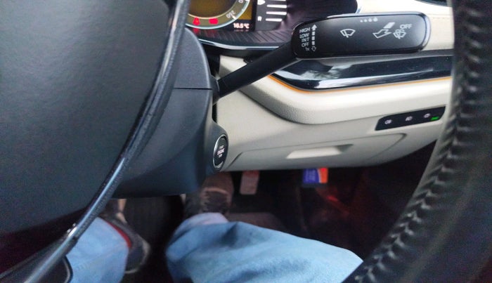 2022 Skoda Octavia STYLE 2.0, Petrol, Automatic, 11,333 km, interior