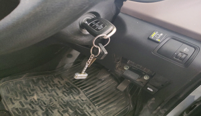 2019 Hyundai Elite i20 MAGNA PLUS 1.2, Petrol, Manual, 1,28,208 km, interior