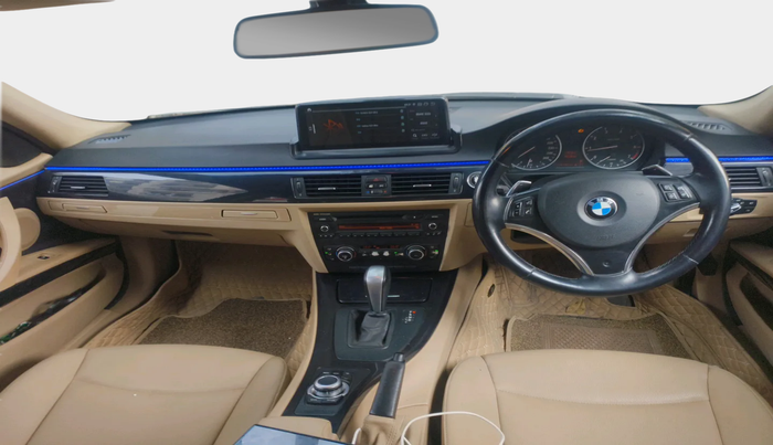 2011 BMW 3 Series 320i, Petrol, Automatic, 84,146 km, interior