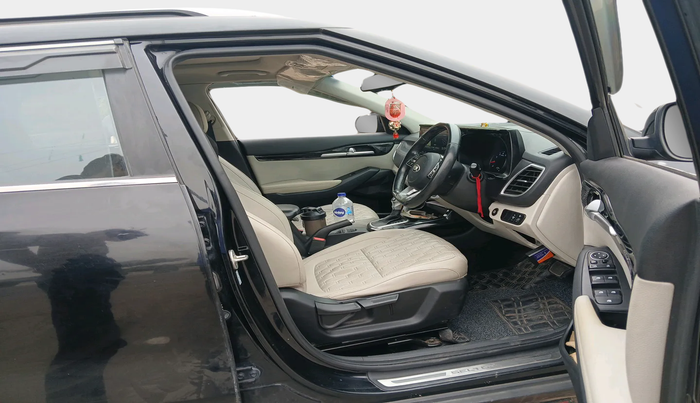 2021 KIA SELTOS HTX IVT 1.5 PETROL, Petrol, Automatic, 56,039 km, interior