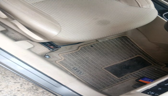 2017 Maruti Ciaz ZETA 1.4  MT PETROL, Petrol, Manual, 57,166 km, interior