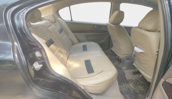 2010 Maruti SX4 ZXI, Petrol, Manual, 1,54,528 km, interior