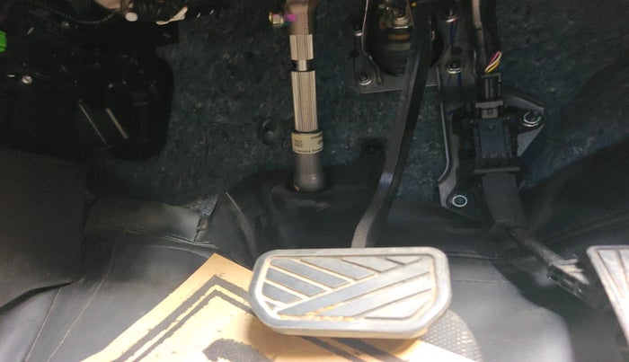 2023 Maruti FRONX DELTA PLUS 1.2L AGS, Petrol, Automatic, 27,972 km, interior