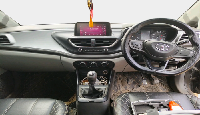 2020 Tata ALTROZ XM PLUS PETROL, Petrol, Manual, 57,493 km, interior