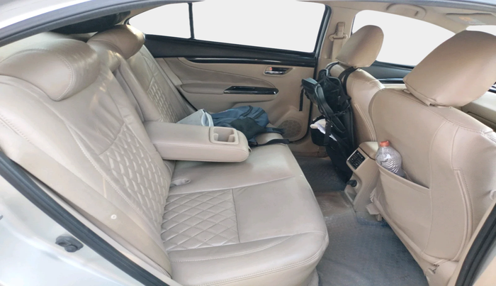 2016 Maruti Ciaz ZDI SHVS, Diesel, Manual, 1,41,492 km, interior
