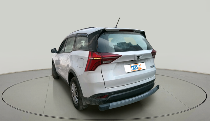 2025 Mahindra XUV700 MX Petrol MT 7 STR, Petrol, Manual, 378 km, exterior