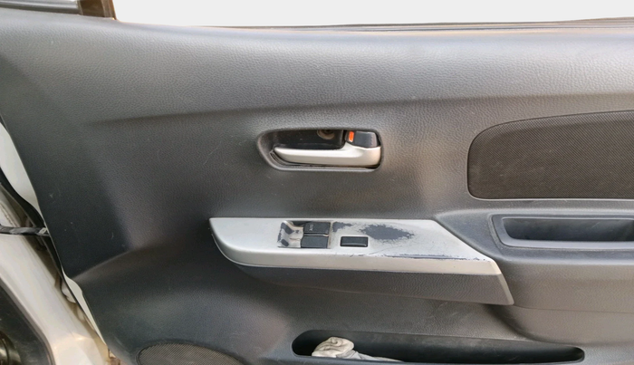 2012 Maruti Wagon R 1.0 LXI CNG, Petrol, Manual, 1,52,610 km, interior