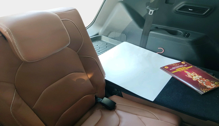 2021 MG HECTOR PLUS SELECT 2.0 DIESEL TURBO MT 7-STR, Diesel, Manual, 61,225 km, interior