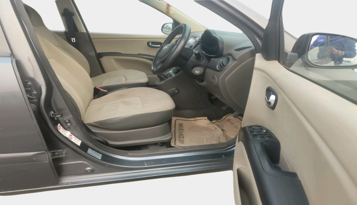 2012 Hyundai i10 SPORTZ 1.2, Petrol, Manual, 43,169 km, interior