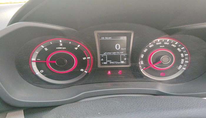 2019 Mahindra XUV300 W8 1.5 DIESEL, Diesel, Manual, 94,672 km, interior