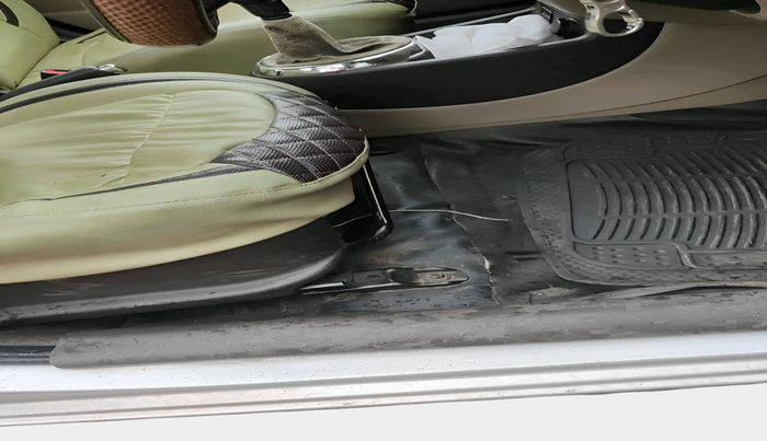 2011 Hyundai i20 SPORTZ 1.2, Petrol, Manual, 1,01,004 km, interior