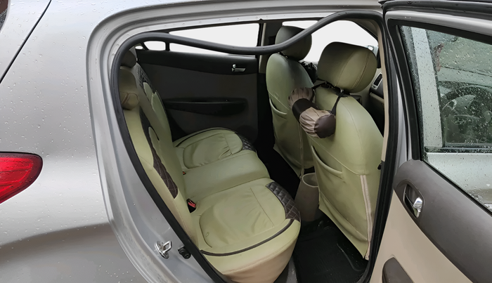 2011 Hyundai i20 SPORTZ 1.2, Petrol, Manual, 1,01,004 km, interior