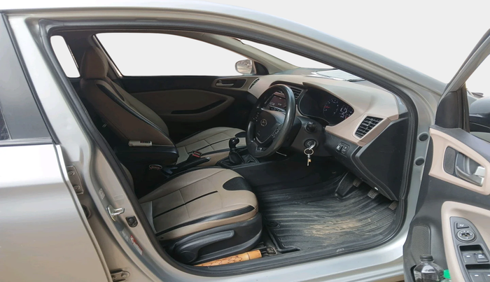 2019 Hyundai Elite i20 SPORTZ PLUS 1.2, Petrol, Manual, 68,794 km, interior