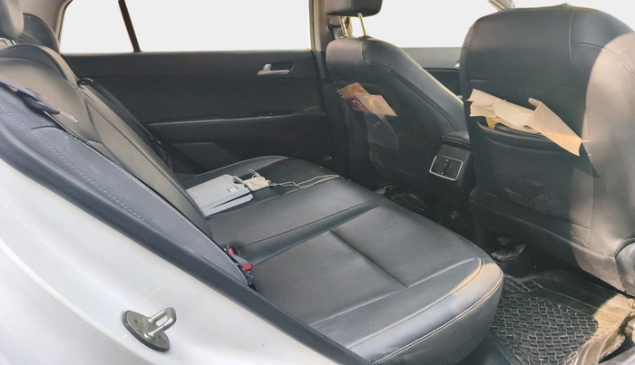 2018 Hyundai Creta SX (O) 1.6 DIESEL, Diesel, Manual, 2,05,826 km, interior