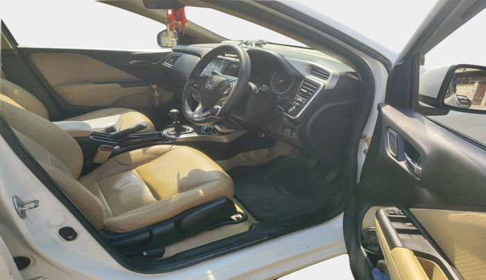 2021 Honda City 1.5L I-VTEC V MT 4TH GEN, CNG, Manual, 60,432 km, interior