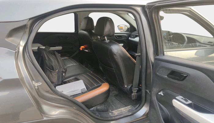 2023 Tata PUNCH PURE MT, Petrol, Manual, 22,677 km, interior