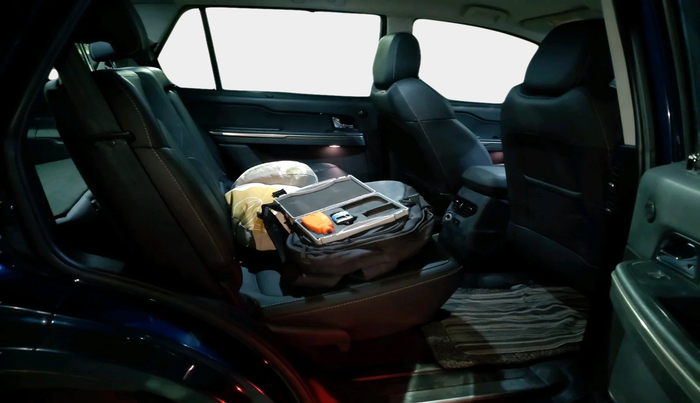 2017 Tata Hexa XTA 4X2 7 STR, Diesel, Automatic, 82,783 km, interior