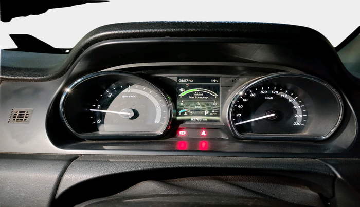 2017 Tata Hexa XTA 4X2 7 STR, Diesel, Automatic, 82,783 km, interior