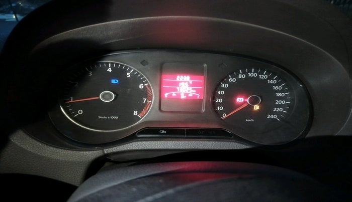 2011 Volkswagen Vento TRENDLINE 1.6, Petrol, Manual, 73,025 km, interior