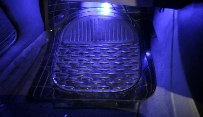 2011 Volkswagen Vento TRENDLINE 1.6, Petrol, Manual, 73,025 km, interior