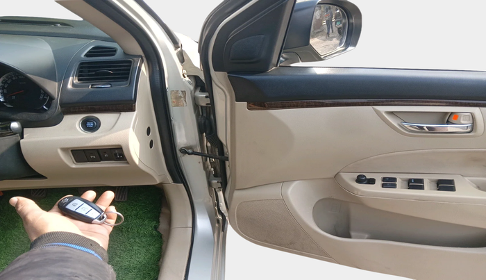 2015 Maruti Swift Dzire ZXI, Petrol, Manual, 1,31,839 km, interior