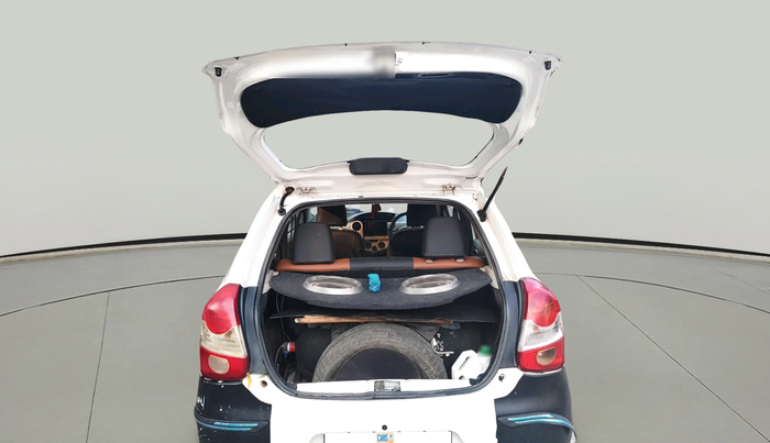 2016 Toyota Etios Liva G, Petrol, Manual, 1,41,976 km, exterior