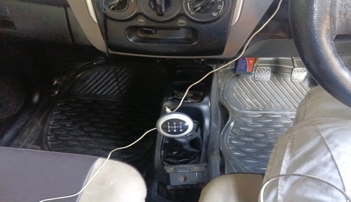 2013 Maruti Wagon R 1.0 LXI CNG, Petrol, Manual, 1,04,417 km, interior