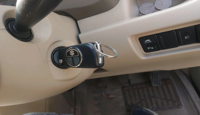 2017 Maruti Ertiga ZXI, Petrol, Manual, 38,036 km, interior