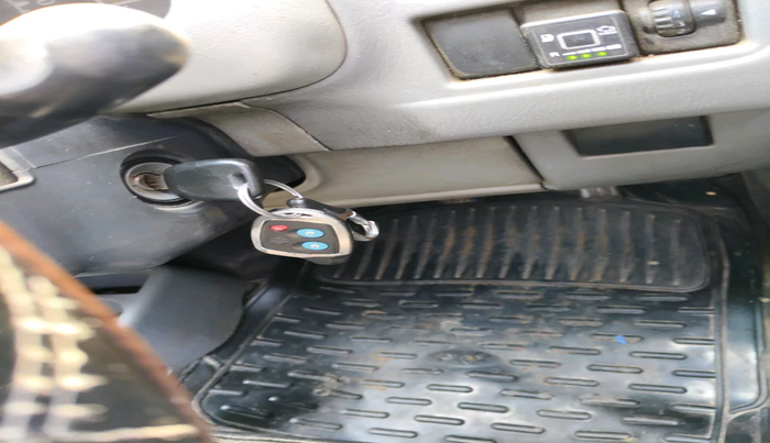 2011 Maruti Alto K10 LXI, Petrol, Manual, 98,490 km, interior