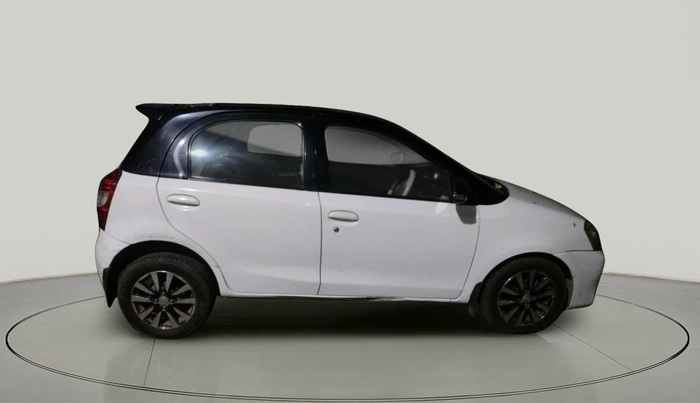 2016 Toyota Etios Liva V, Petrol, Manual, 53,708 km, exterior