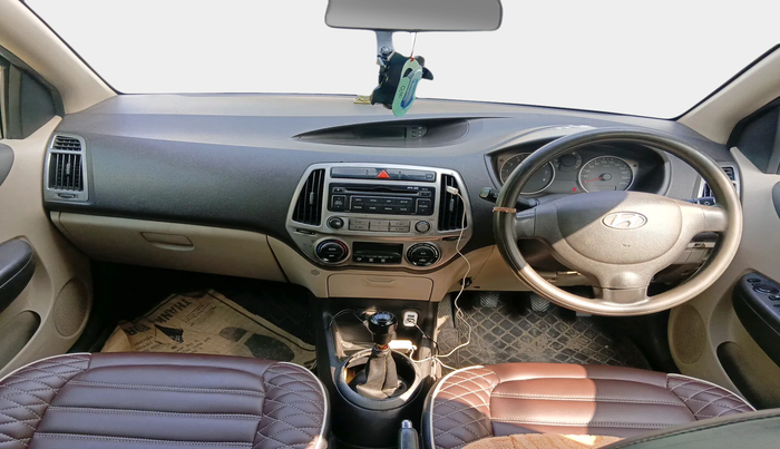 2013 Hyundai i20 MAGNA 1.2, Petrol, Manual, 55,519 km, interior