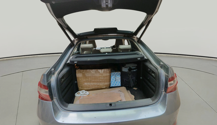 2018 Skoda Superb L&K 2.0 TDI AT, Diesel, Automatic, 1,03,100 km, exterior