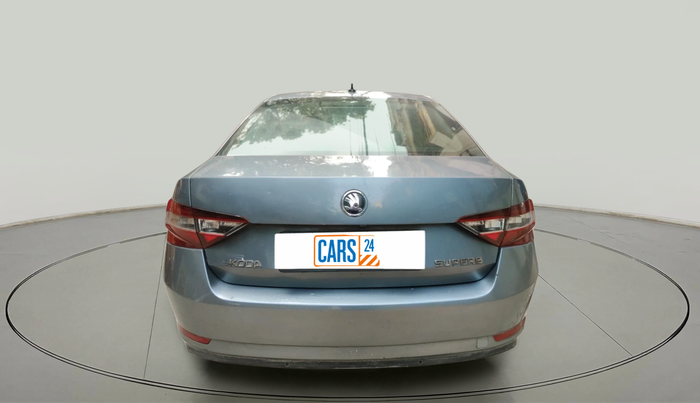 2018 Skoda Superb L&K 2.0 TDI AT, Diesel, Automatic, 1,03,100 km, exterior