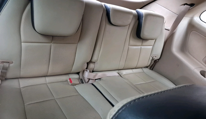 2021 KIA CARNIVAL PREMIUM 2.2 7 STR, Diesel, Automatic, 49,345 km, interior