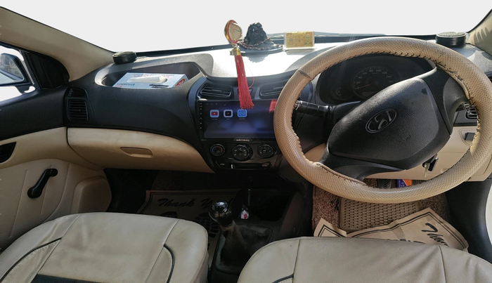 2013 Hyundai Eon D-LITE+, Petrol, Manual, 79,115 km, interior